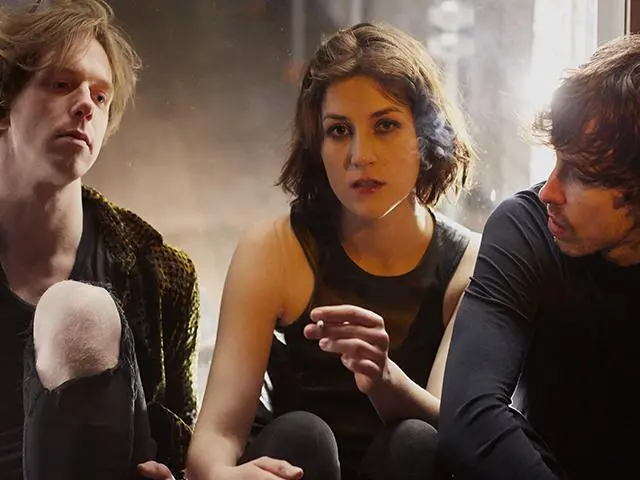 Estrons
