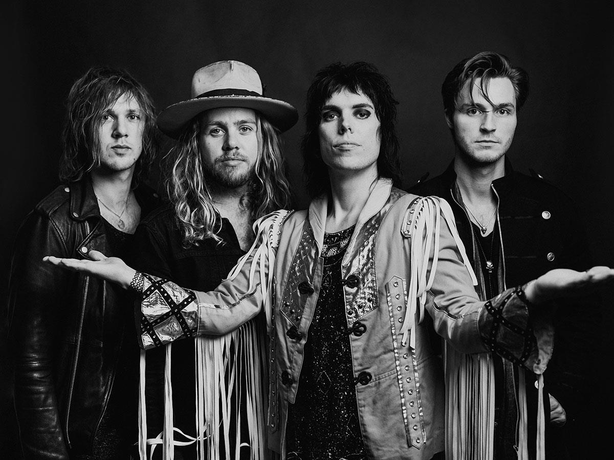 the struts tour