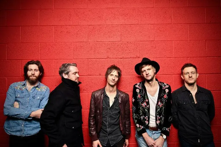 Phil Campbell & The Byson Family