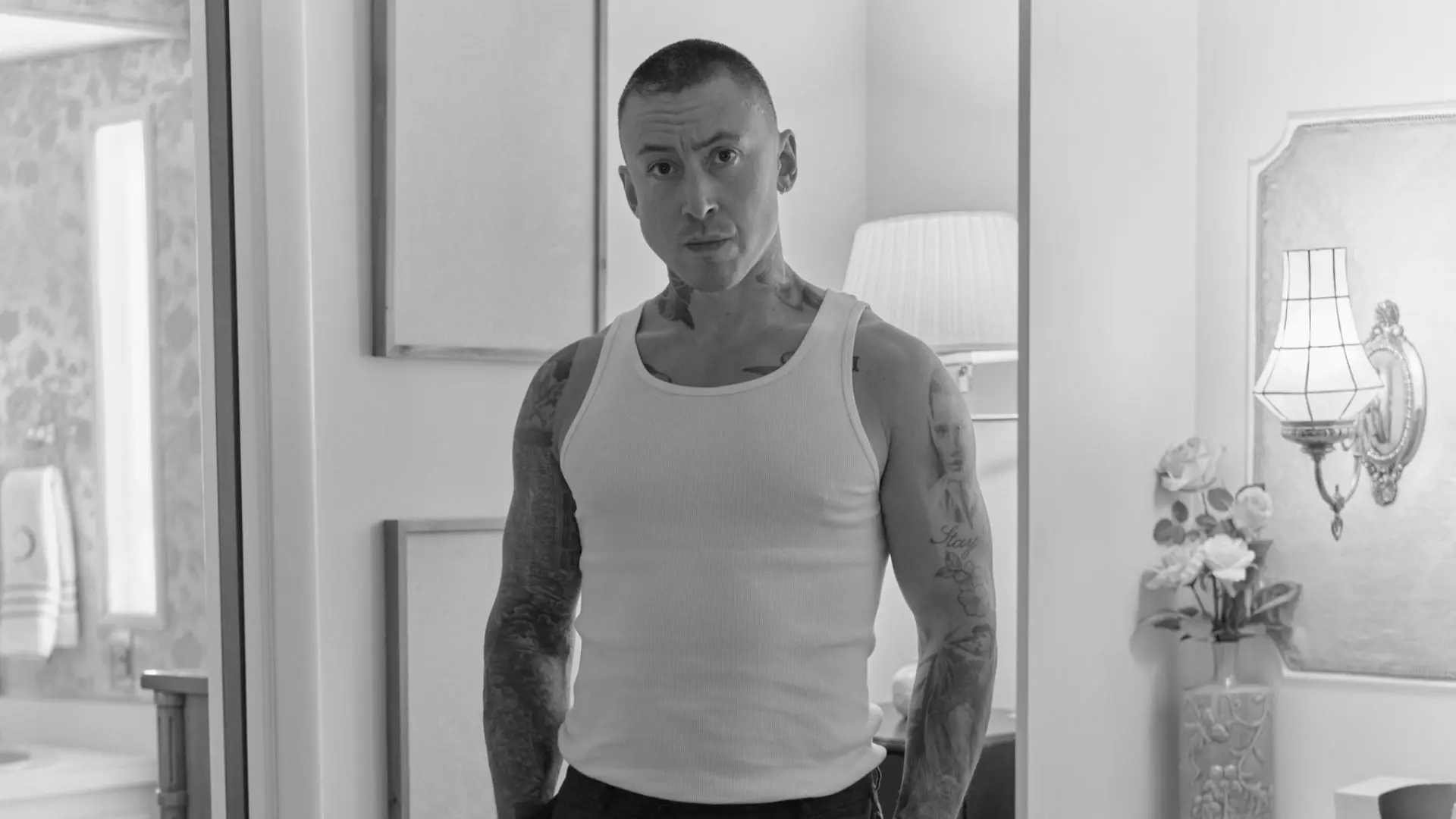 Press photo of Noah Gundersen