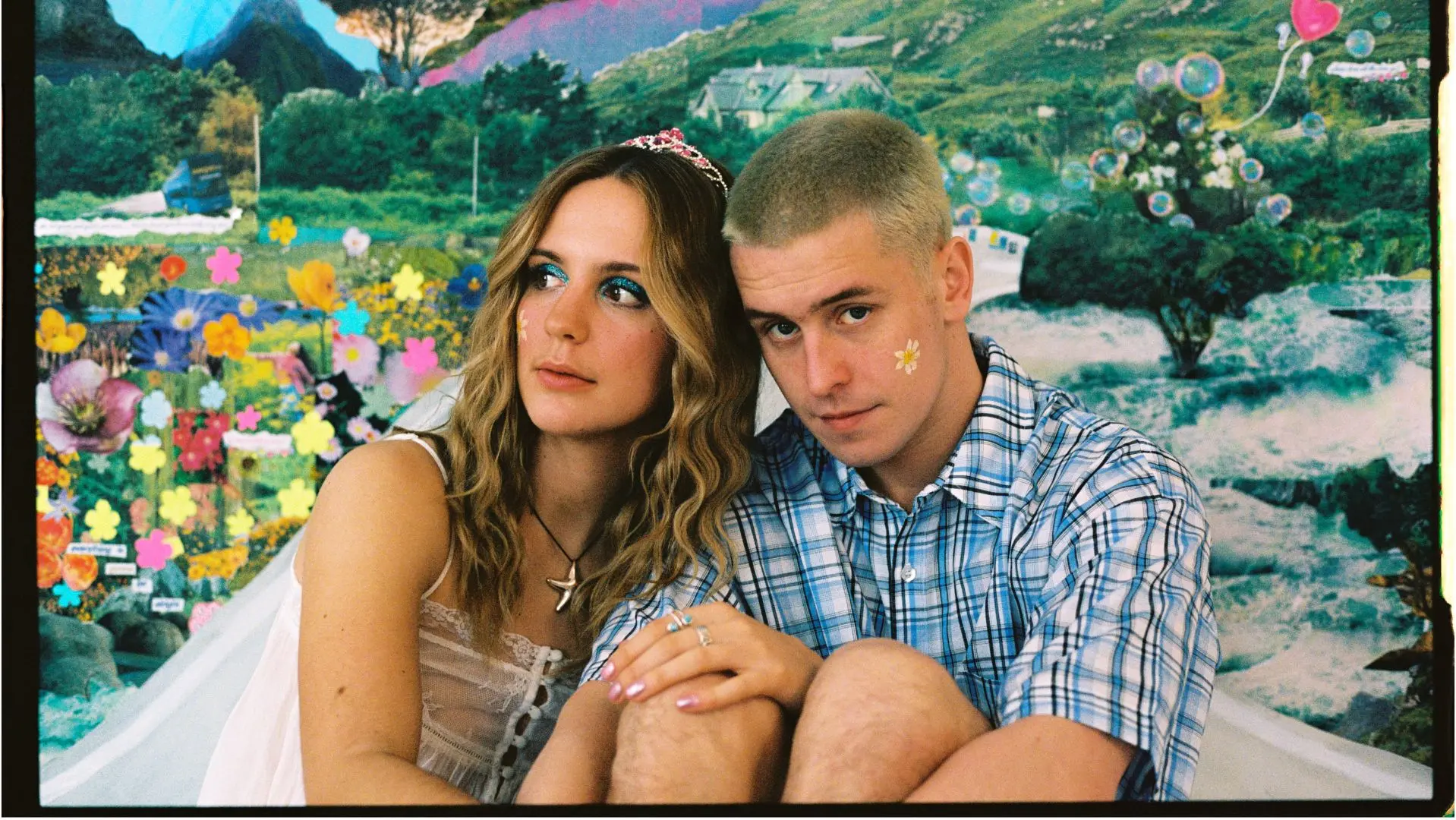 Press photo of Quiet Houses