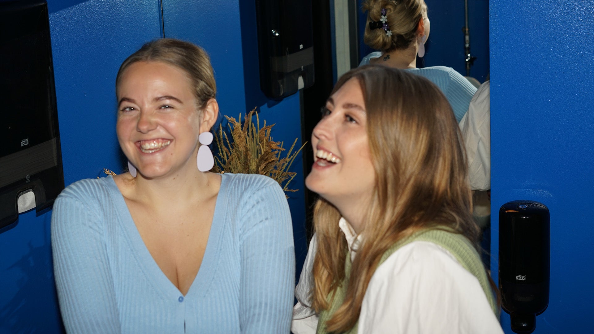 Køb billetter til Fries Before Guys Tinder Greatest (ekstra show) i