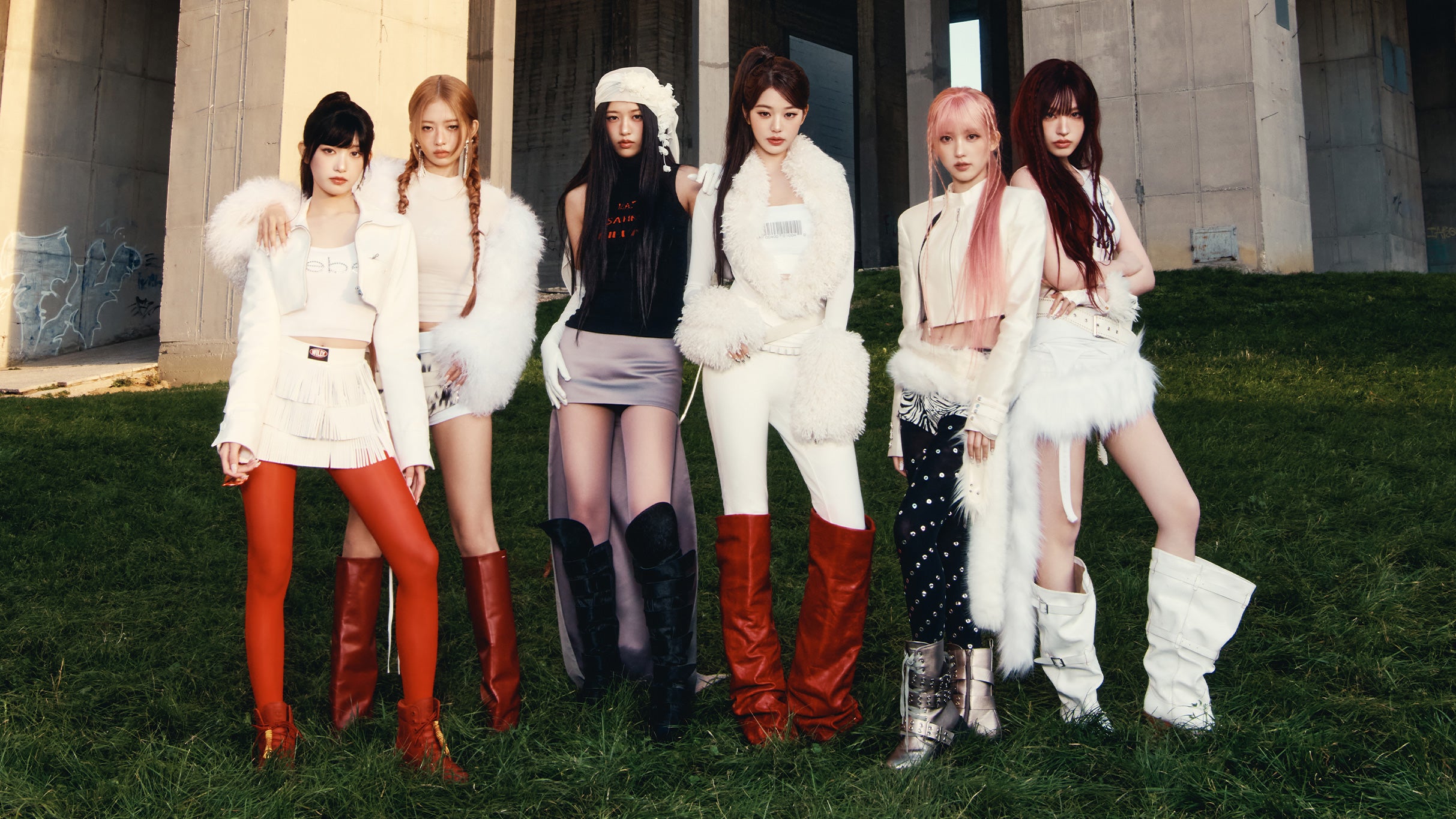 IVE WORLD TOUR <SHOW WHAT I AM> IN HONG KONG at AsiaWorld-Arena on