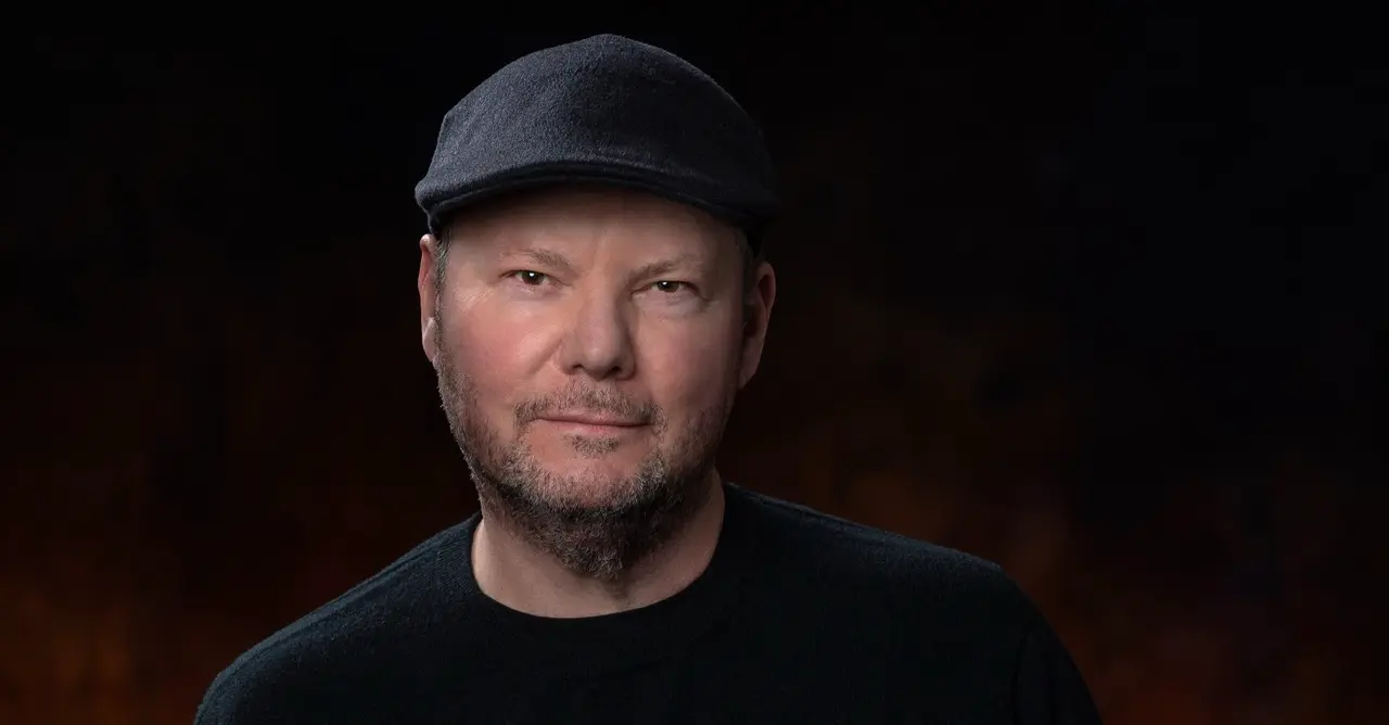 Christopher Cross Biild