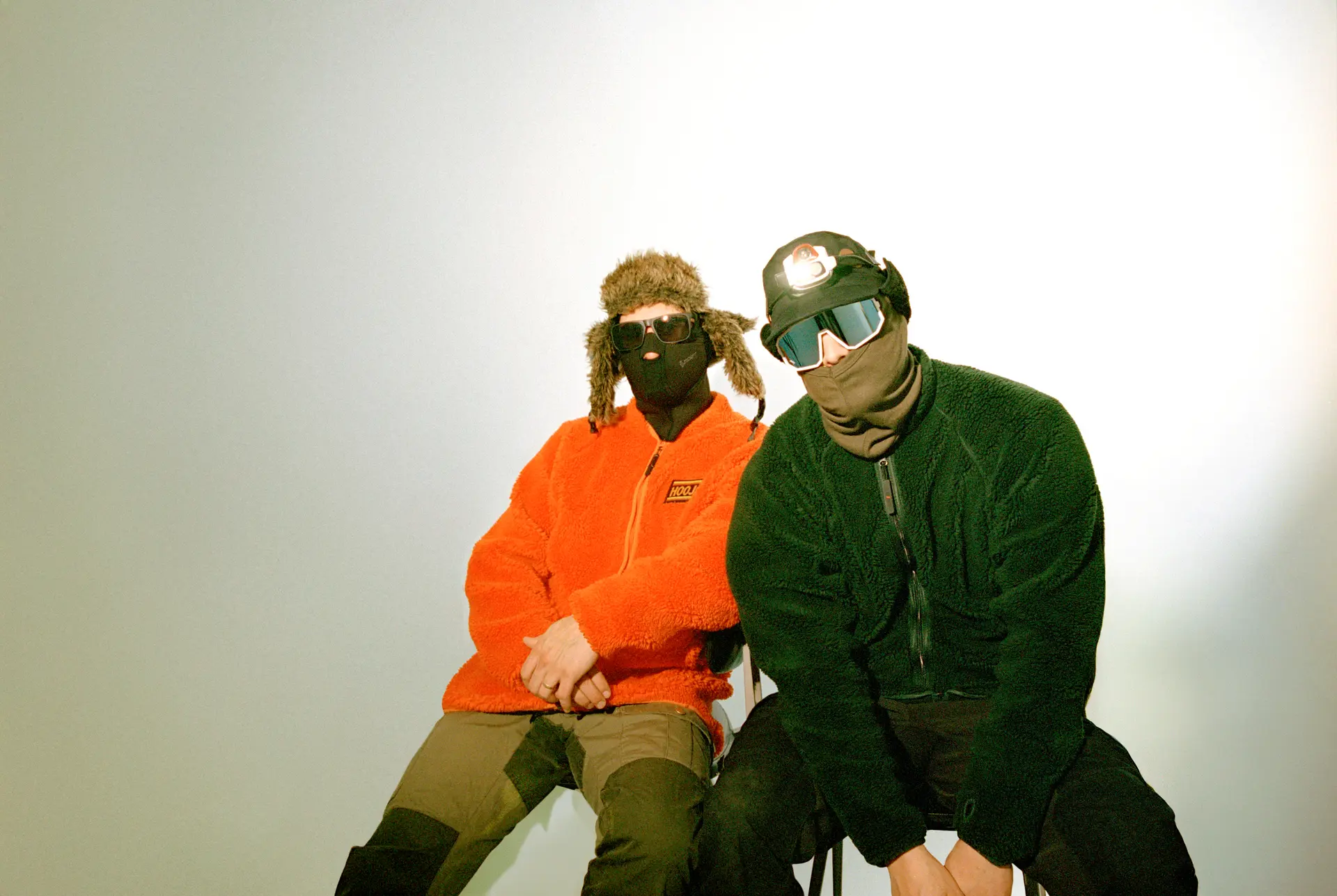 Press photo of Hooja