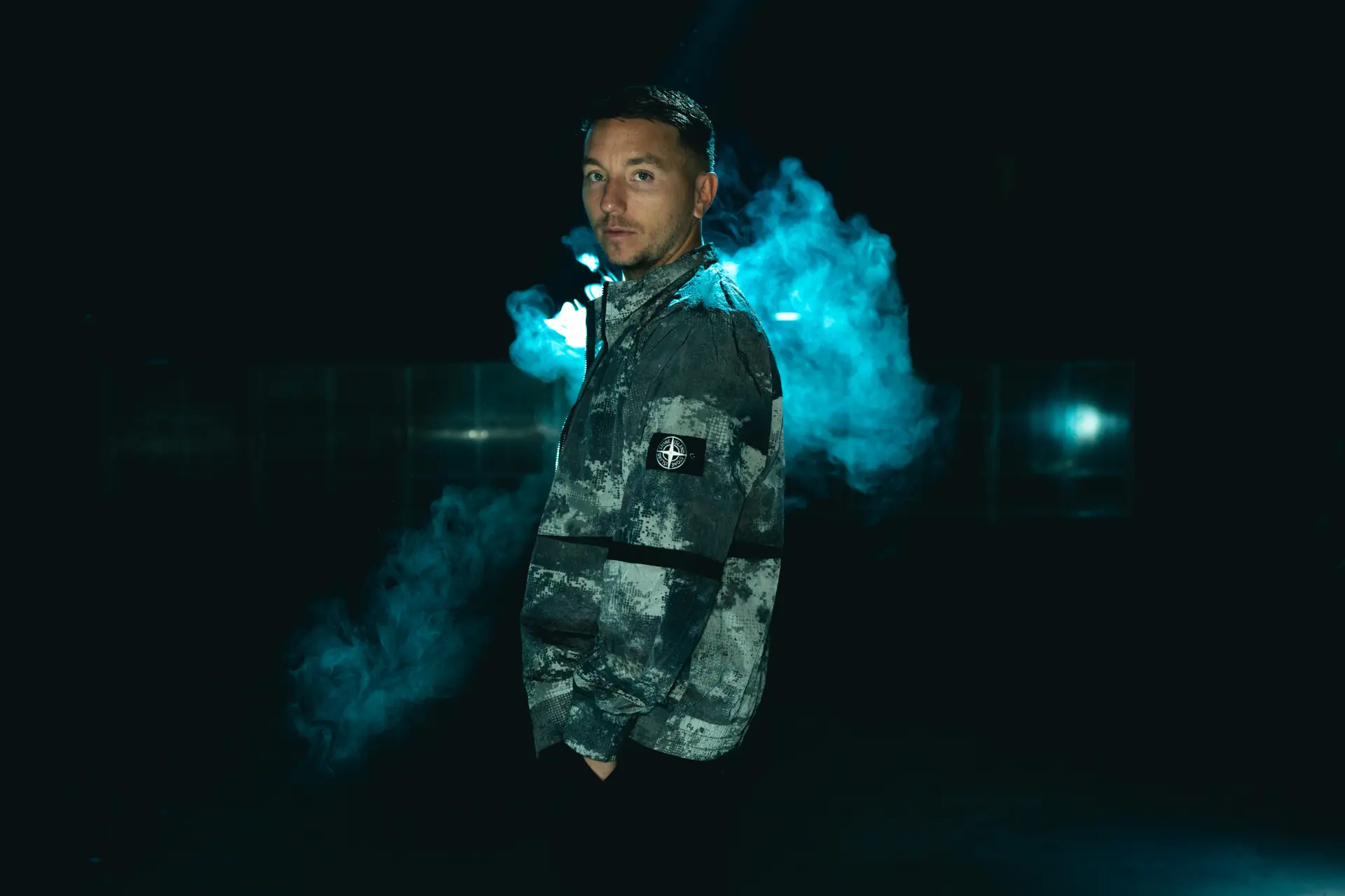 Promotional picture of Frazi.er