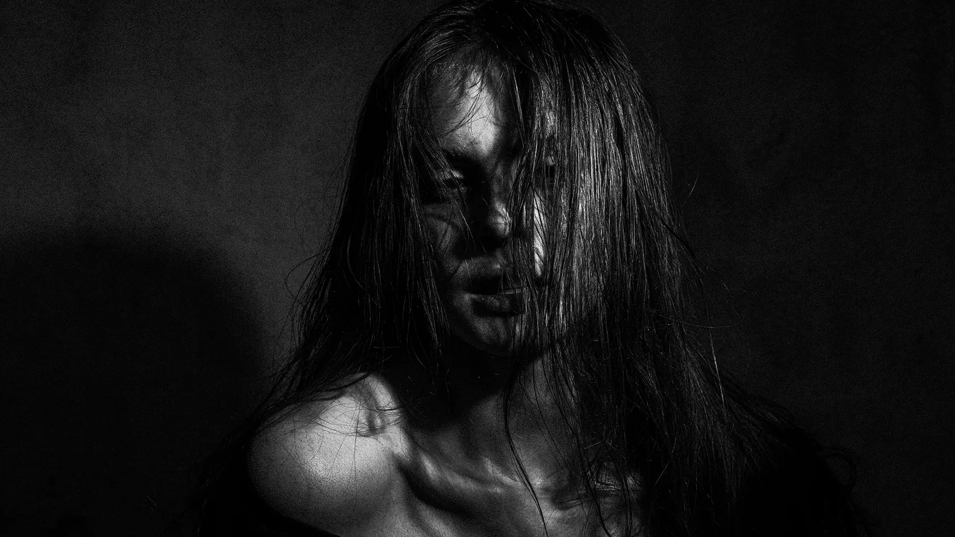 SOFIA ISELLA: Her Desire, The Nemesis UK/EU Tour 2026