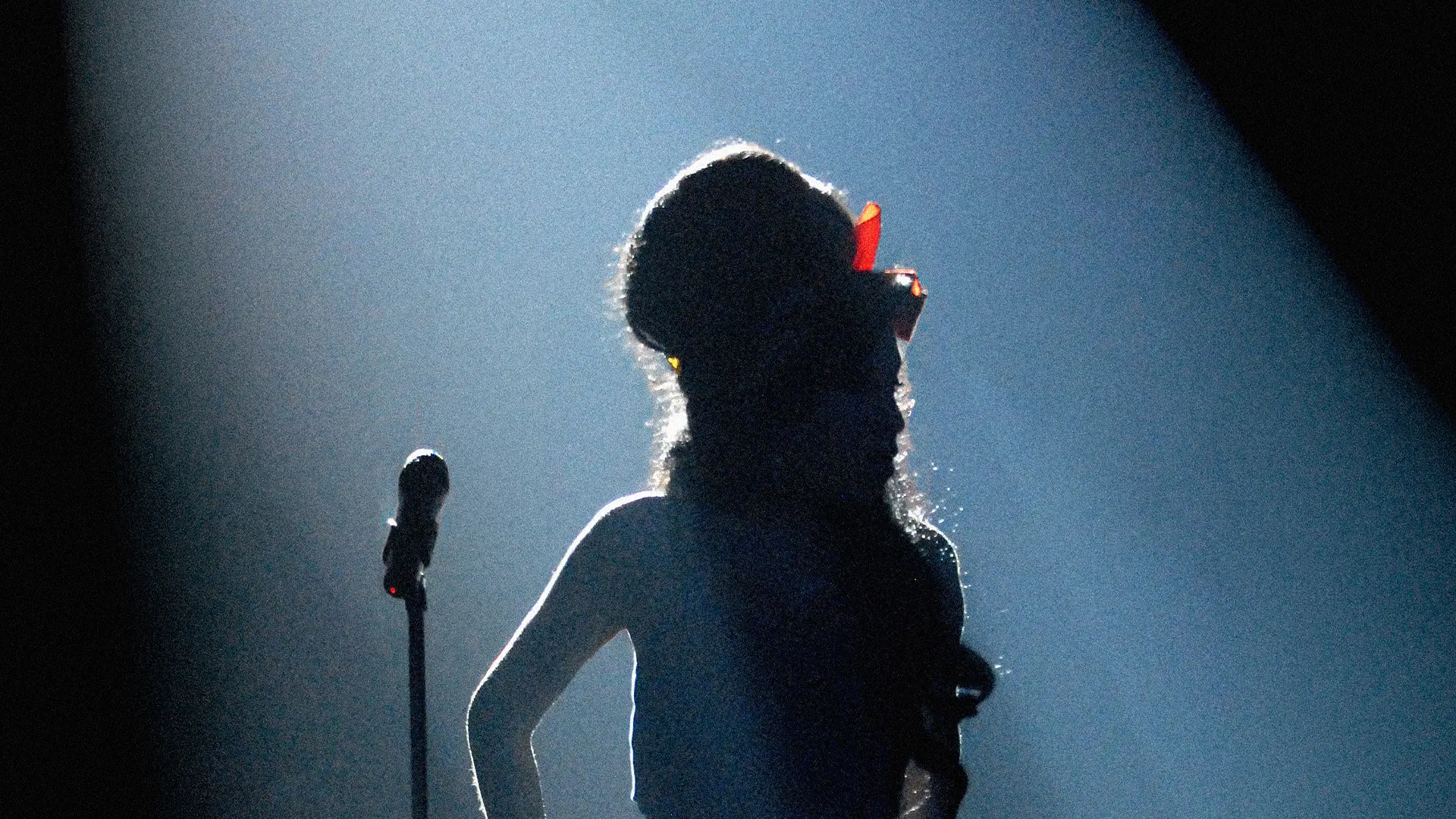 Back to Black 20