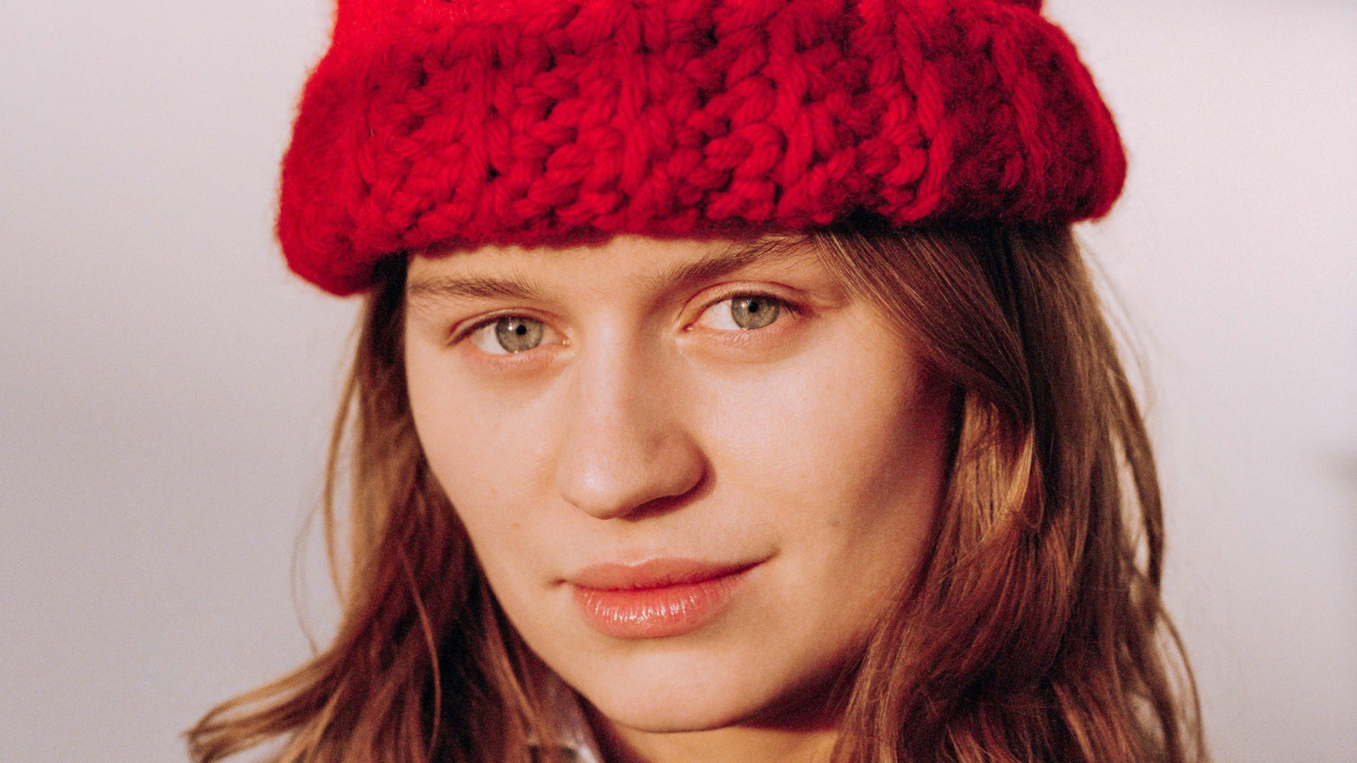 Buy tickets for girl in red at TAP1 on 29/09/2024 at LiveNation.dk