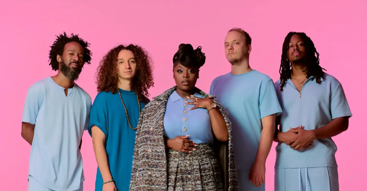 Tank and the Bangas Website